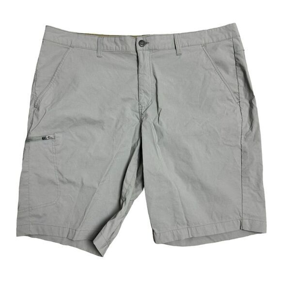 Eddie Bauer Mens Size 40 Tan Cargo Pocket Chino Performance Nylon Stretch Shorts - Picture 1 of 6